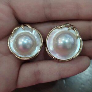 14K Yellow Gold Natural Mabe Pearl Earrings